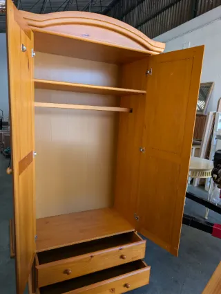 Dormitorio completo madera