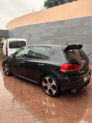 VW Golf VI GTI MANUAL – Full Extras | 150.000 km