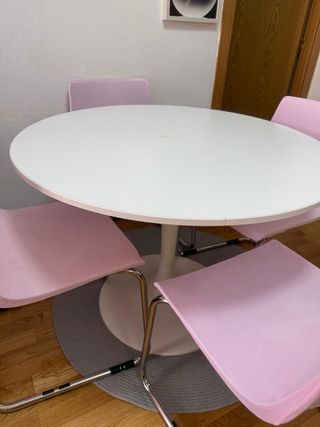 Comedor completo mesa y 4 sillas