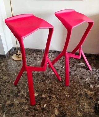 Pack 2 Taburetes Rojos (Réplica Miura)