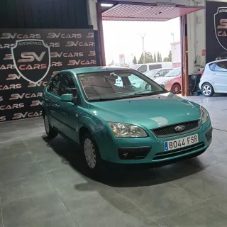 Ford Focus 1.6 100Cv. Con sólo 49000 kms. Año 2007