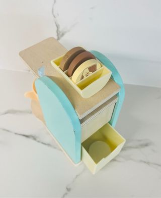 Cafetera y Tostador de Juguete de Madera