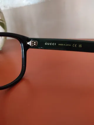 Montatura Gucci senza lenti