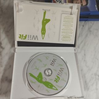 Lote Videojuegos PS2, Wii Fit, Wii Sports