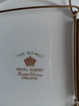 Plato porcelana inglesa Royal Albert