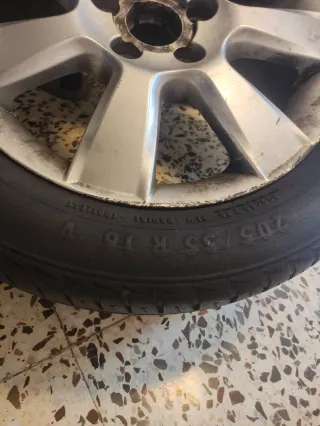 4 Llantas con Gomas Seat León