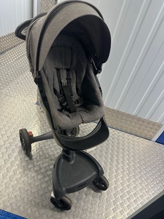 Carrito Stokke Xplory gris