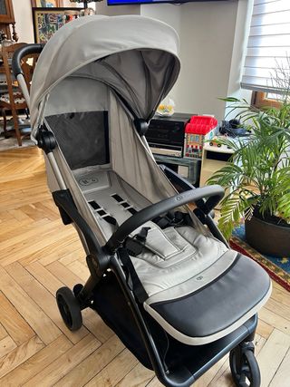 Silla de paseo Kinderkraft gris