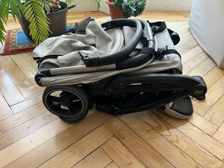 Silla de paseo Kinderkraft gris