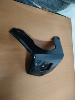 Embellecedor Carenado Trasero Piaggio Carnaby 2012