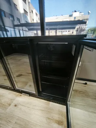 Bar Trasero Refrigerado Skinplate L328.