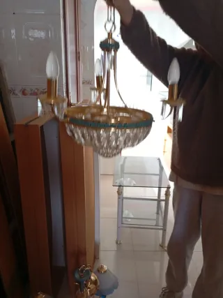 Lámpara de salón de cristal y metal