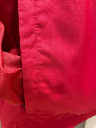 Chaqueta técnica Nike Roja y Blanca