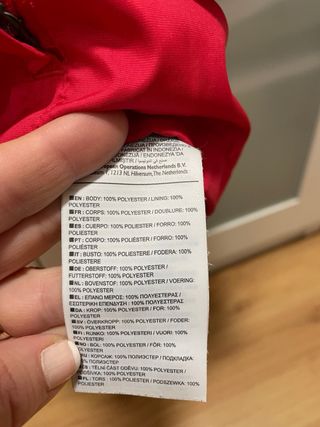 Chaqueta técnica Nike Roja y Blanca