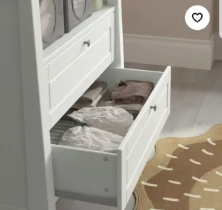 Comoda con cambiador de bebé