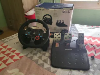 Volante Logitech G29 + Gran Turismo 7
