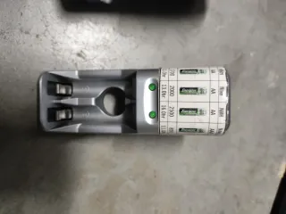 Cargador pilas baterias