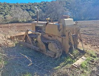 Pala cargadora John Deere 65 cv.