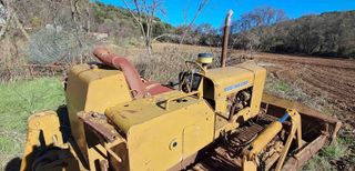 Pala cargadora John Deere 65 cv.