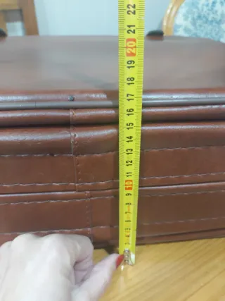 Maleta vintage marrón