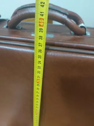 Maleta vintage marrón