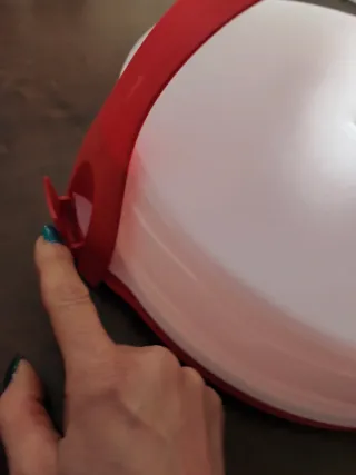 Portatorta Tupperware rosso e bianco