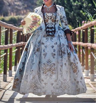 Traje de Fallera (Precio negociable)