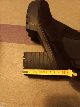 Botines tacón alto negros