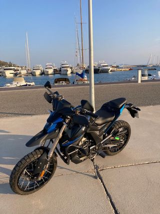 Zontes U1 2022 Negra/Azul 125cc