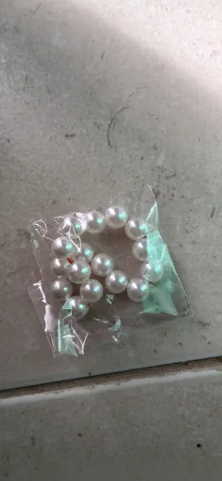 Pulseira feita à mão de missangas