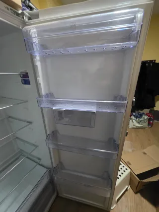 Frigorífico Beko blanco