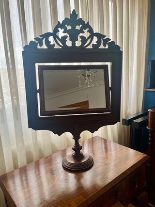 Espejo de sobremesa madera tallada antiguo