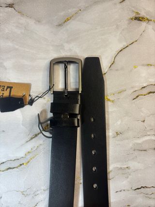 Cinturón de cuero negro 120