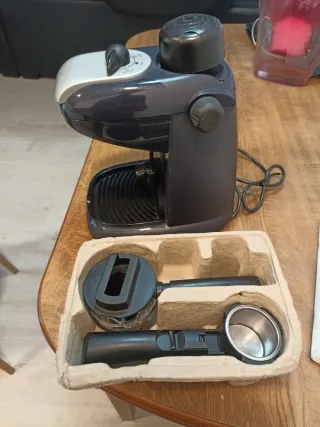 Cafetera Express Delonghi