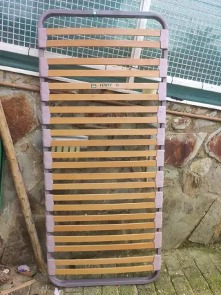 Somier cama individual madera y metal