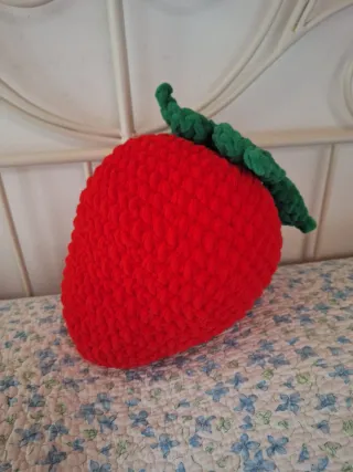 Peluche Fragola Fatto a Mano