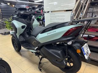 YAMAHA TRICITY 300 2024 1043kms