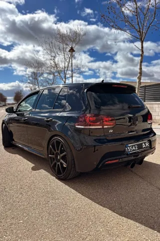 Volkswagen Golf 2011