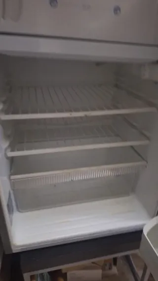 Frigorífico LG pequeño 1m alto