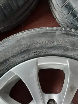 4 Llantas Peugeot R14 de 4 tornillos