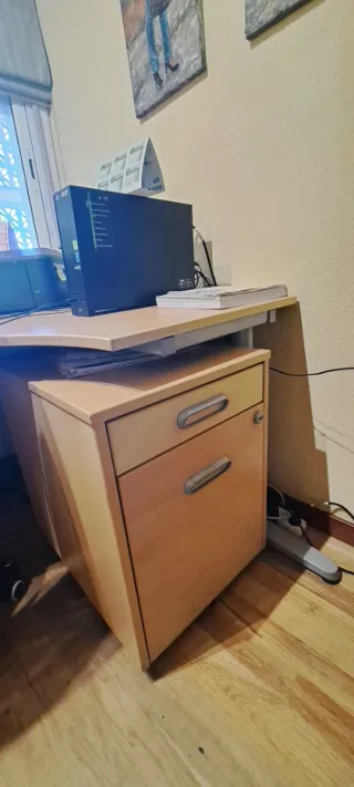 Mesa de despacho/oficina madera de  abedul y metal