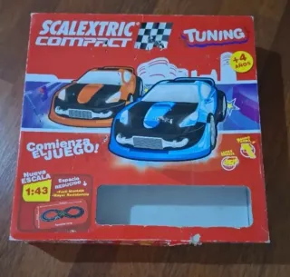 Rebajado!!Scalextric Compact Tuning Coches Luces