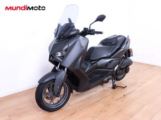 YAMAHA X-MAX 125