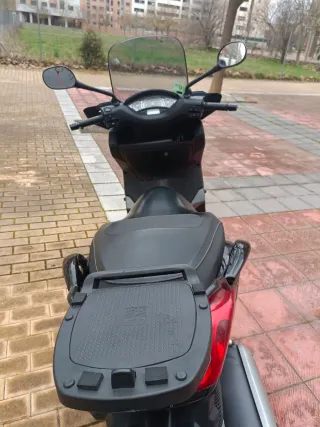 Yamaha Xmax 250i Negra