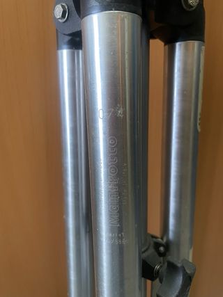 Trípode Manfrotto Profesional