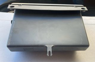 Opel Corsa A - Fase 2 - Porta Luvas