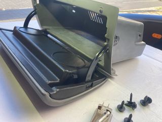 Opel Corsa A - Fase 2 - Porta Luvas