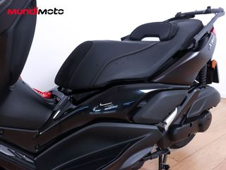 YAMAHA X-MAX 125 TECH MAX
