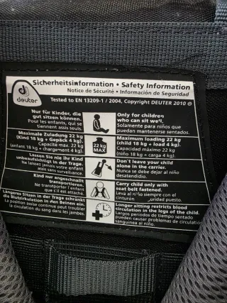 Mochila portabebés para senderismo