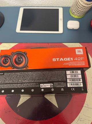 Altavoces JBL Stage 1 42F Nuevos van cuatro